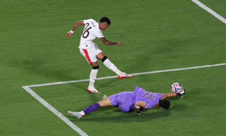 ياسين بونو، الهلال السعودي، مانشستر سيتي، كأس العالم للأندية، أحمد شوبير، حراس المرمى، المنتخب المغربي، تصديات بونو، مونديال الأندية 2025